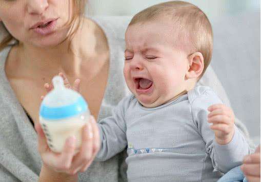 宝宝断母乳后不吃奶粉，怎么办？(图1)