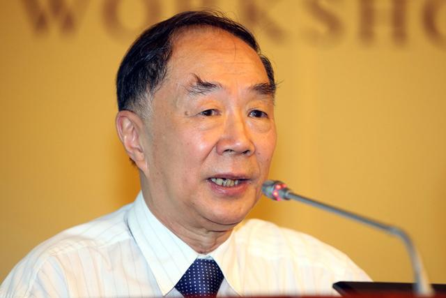 陈君石院士谈婴幼儿配方奶粉：不能光靠底线竞争