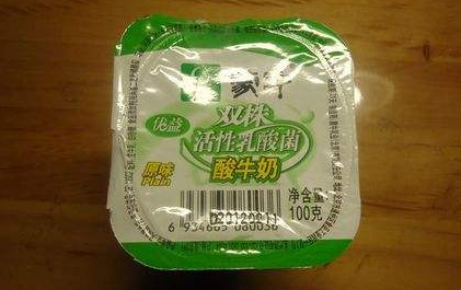 小盒装牛奶 夏季受欢迎