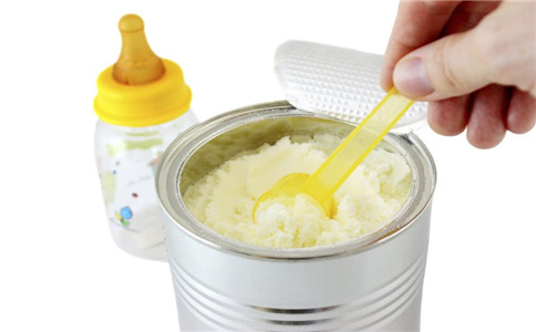 冲调婴儿配方奶粉用70摄氏度以上热水(图1)